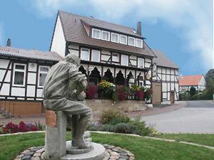 Gast- und Pensionhaus Zur Linde Staufenberg  Exterior foto